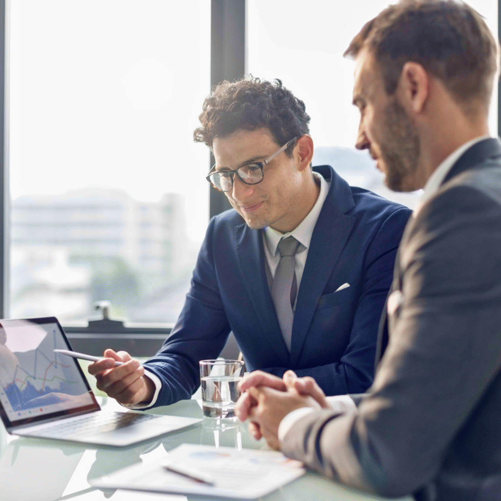 brown elegant eau de parfum instagram post (5)